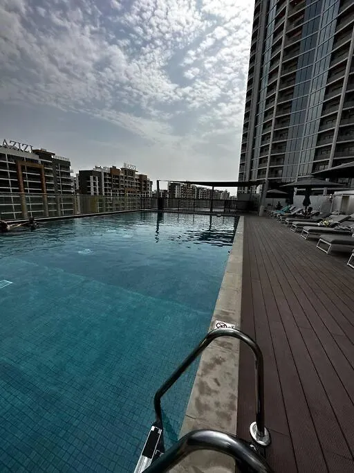 Lägenhet Luxurious 1 Bedroom Burj Khalifa View Dubai Förenade Arabemiraten